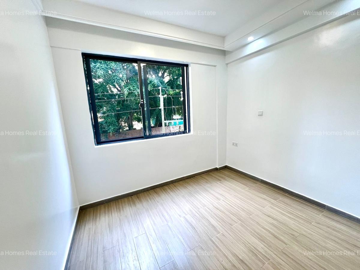 2 Bed Apartment with En Suite in Riverside - 7