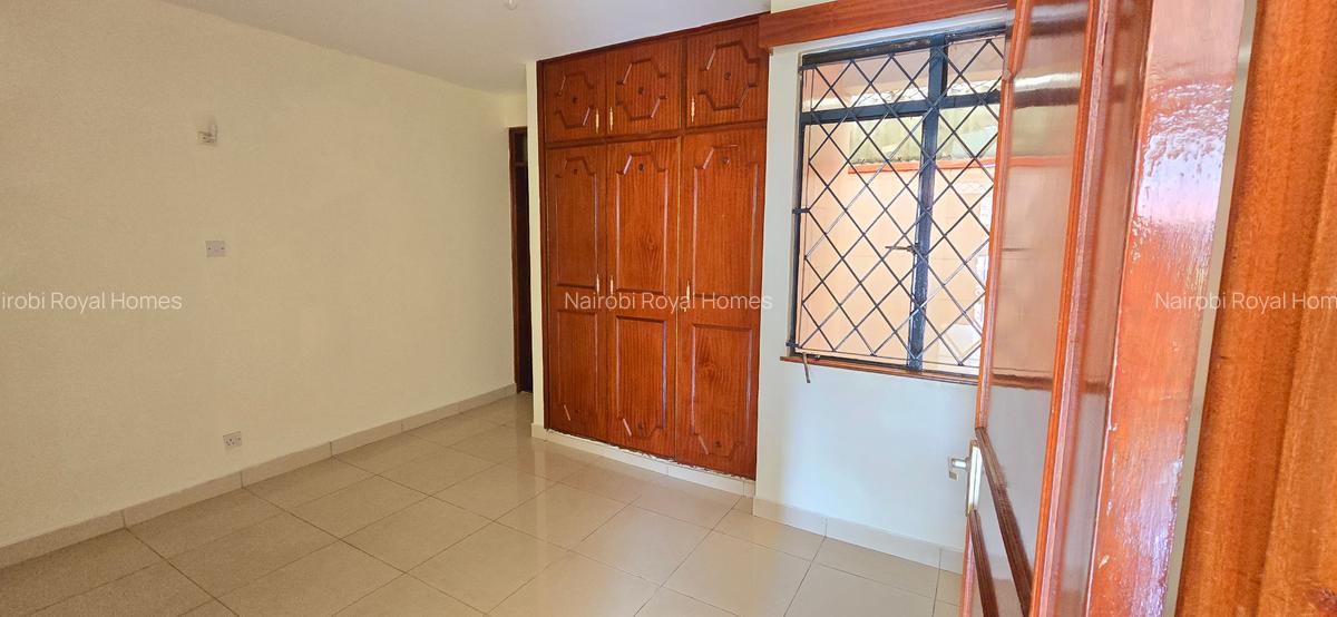 4 Bed Townhouse with En Suite at Convent Drive - 5