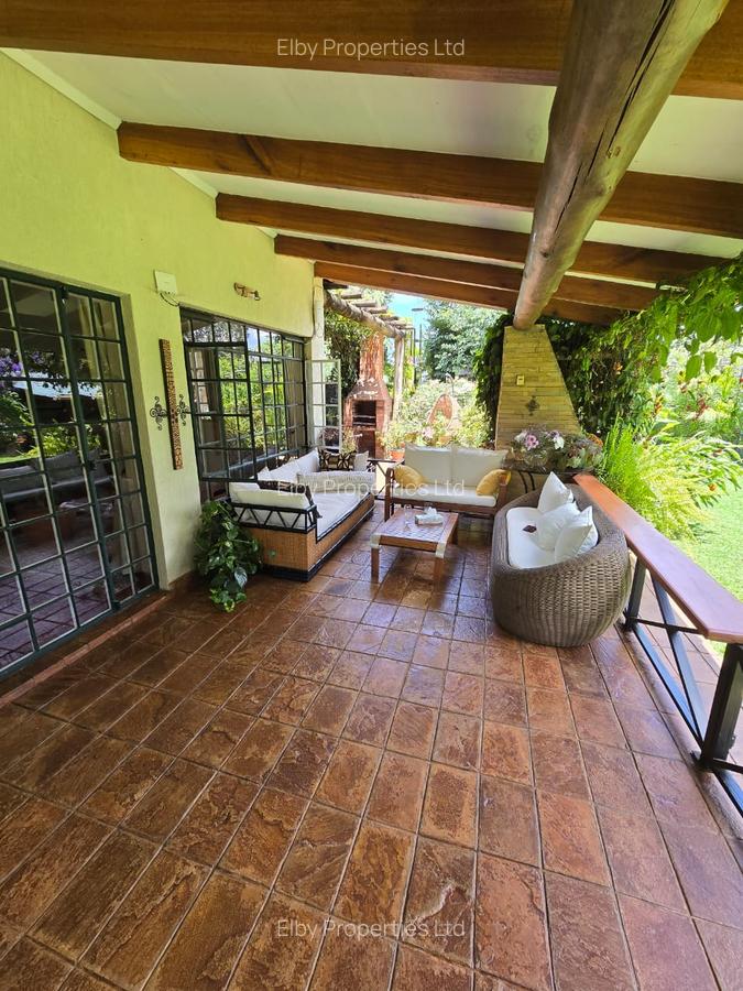 4 Bed House with En Suite in Nyari - 4