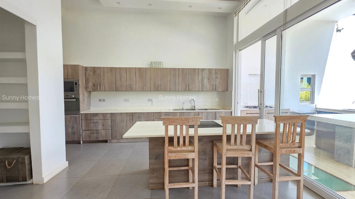 5 Bed Townhouse with En Suite at Shanzu Road - 8