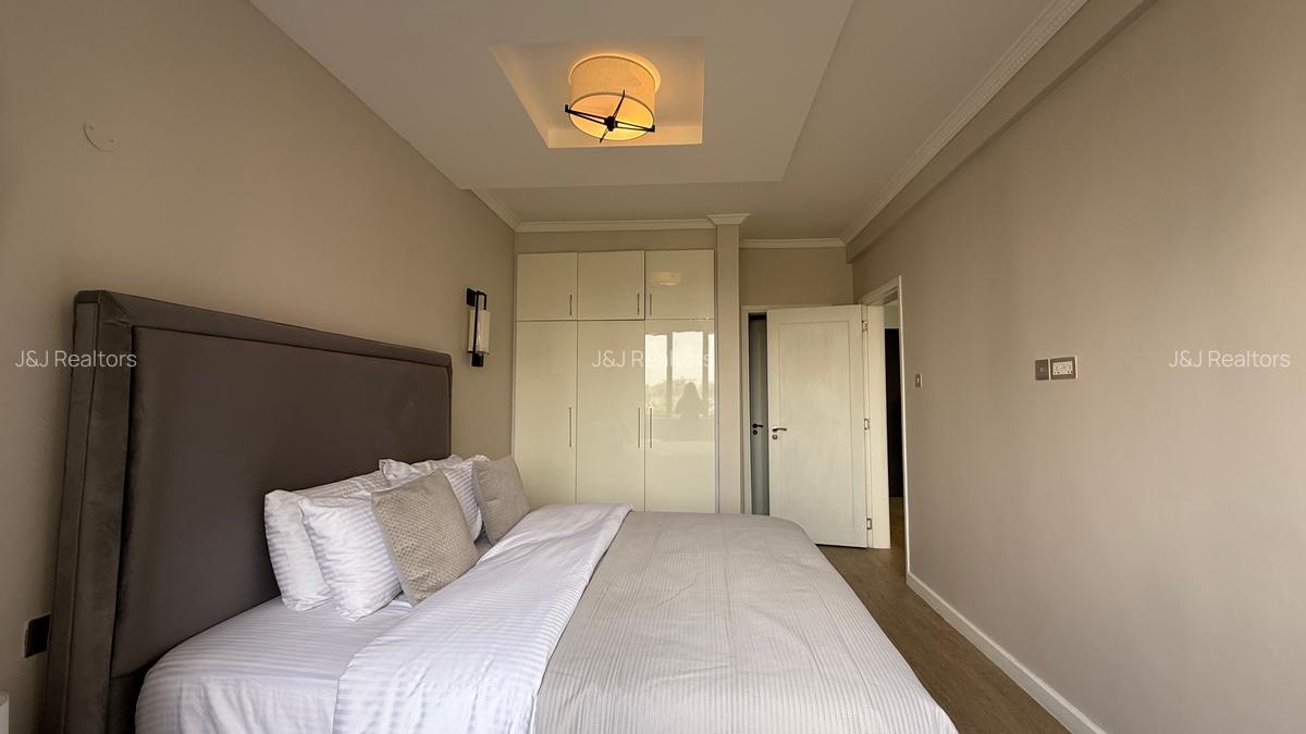 Furnished 1 Bed Apartment with En Suite in Riverside - 10