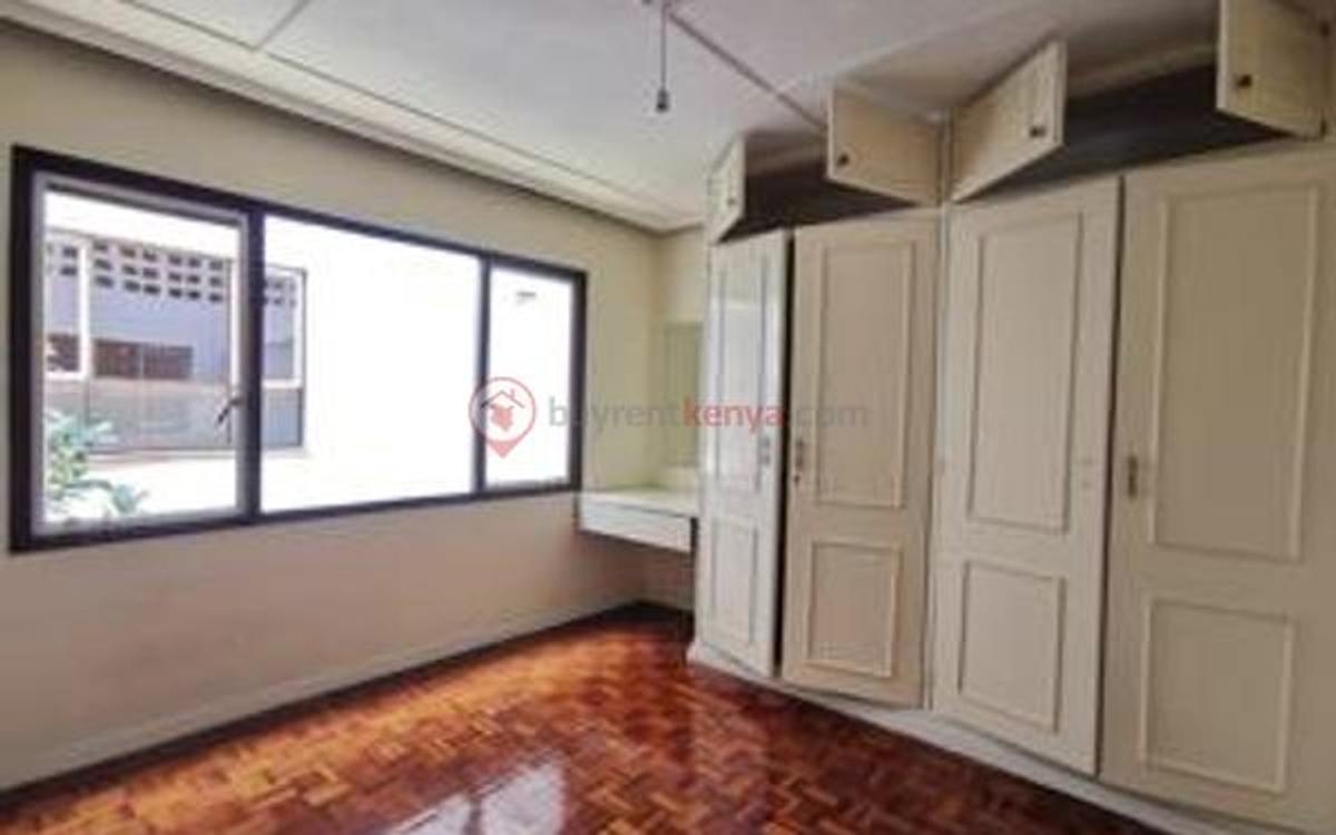 4 Bed Townhouse with En Suite at Kileleshwa - 10