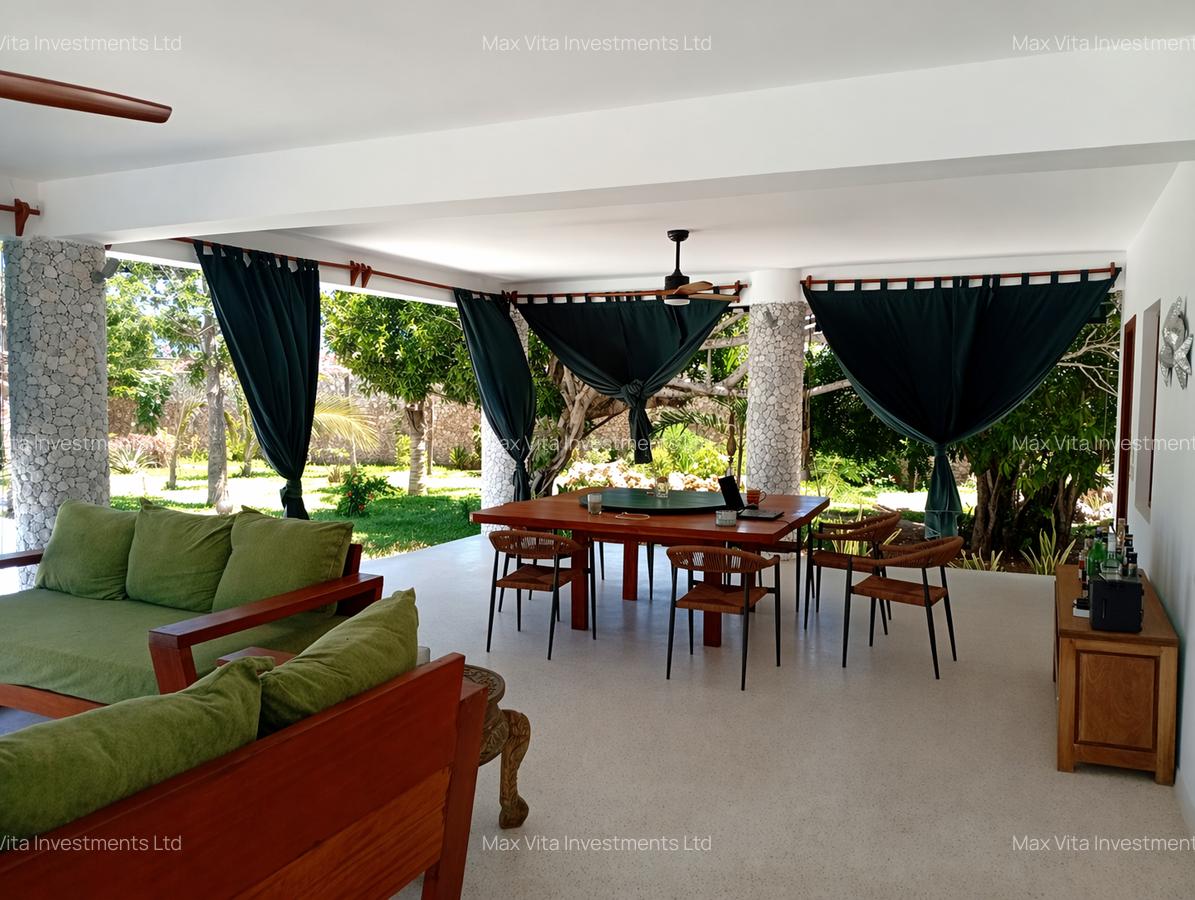 4 Bed Villa with En Suite in Watamu - 7