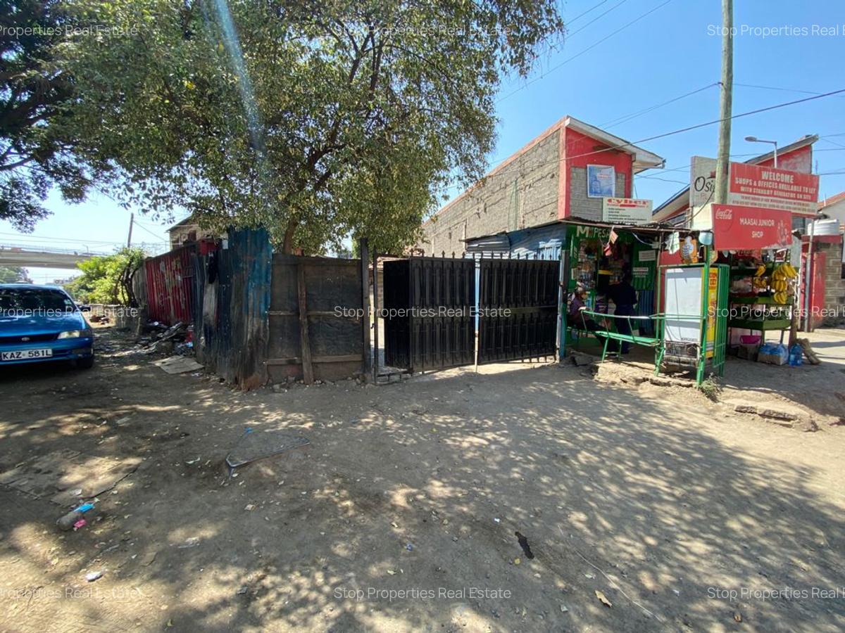 Commercial Property with Parking in Nairobi West - 9