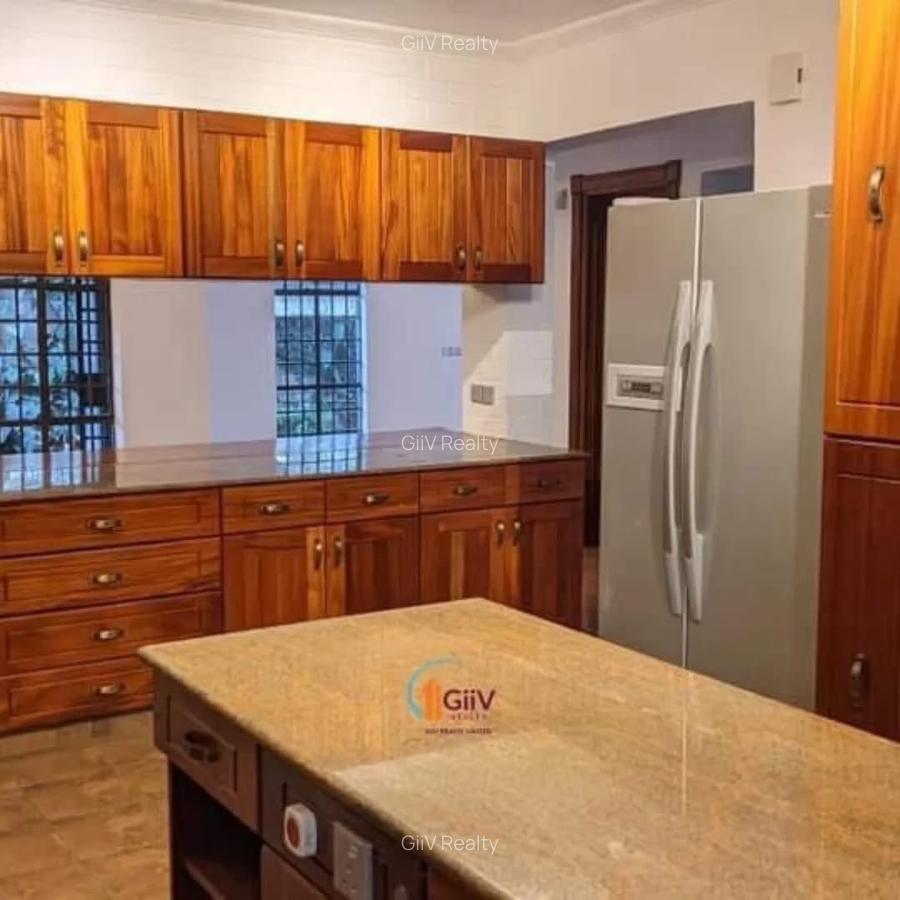 4 Bed Townhouse with Staff Quarters in Spring Valley - 7