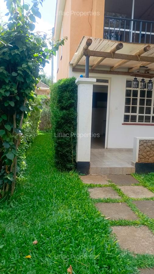 1 Bed House with En Suite in Nyari - 14