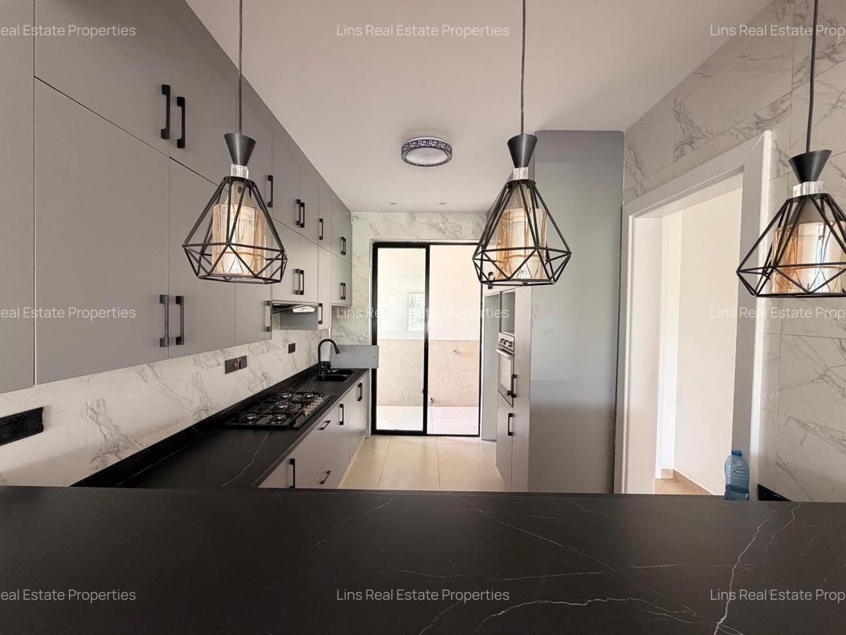 Serviced 1 Bed Apartment with En Suite in Runda - 13