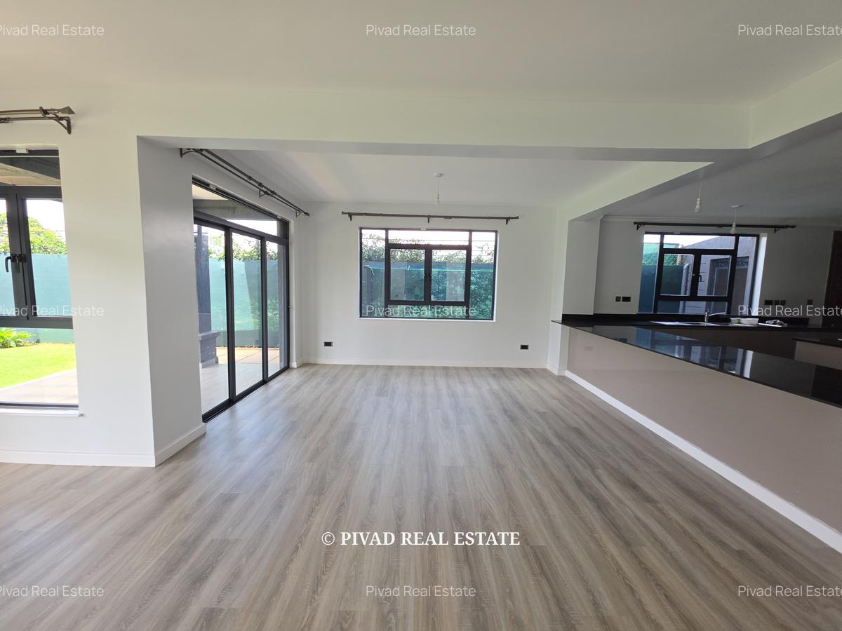 5 Bed House with Swimming Pool in Runda - 14