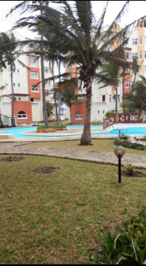 Serviced 4 Bed Apartment with En Suite at Nyali Mombasa - 6