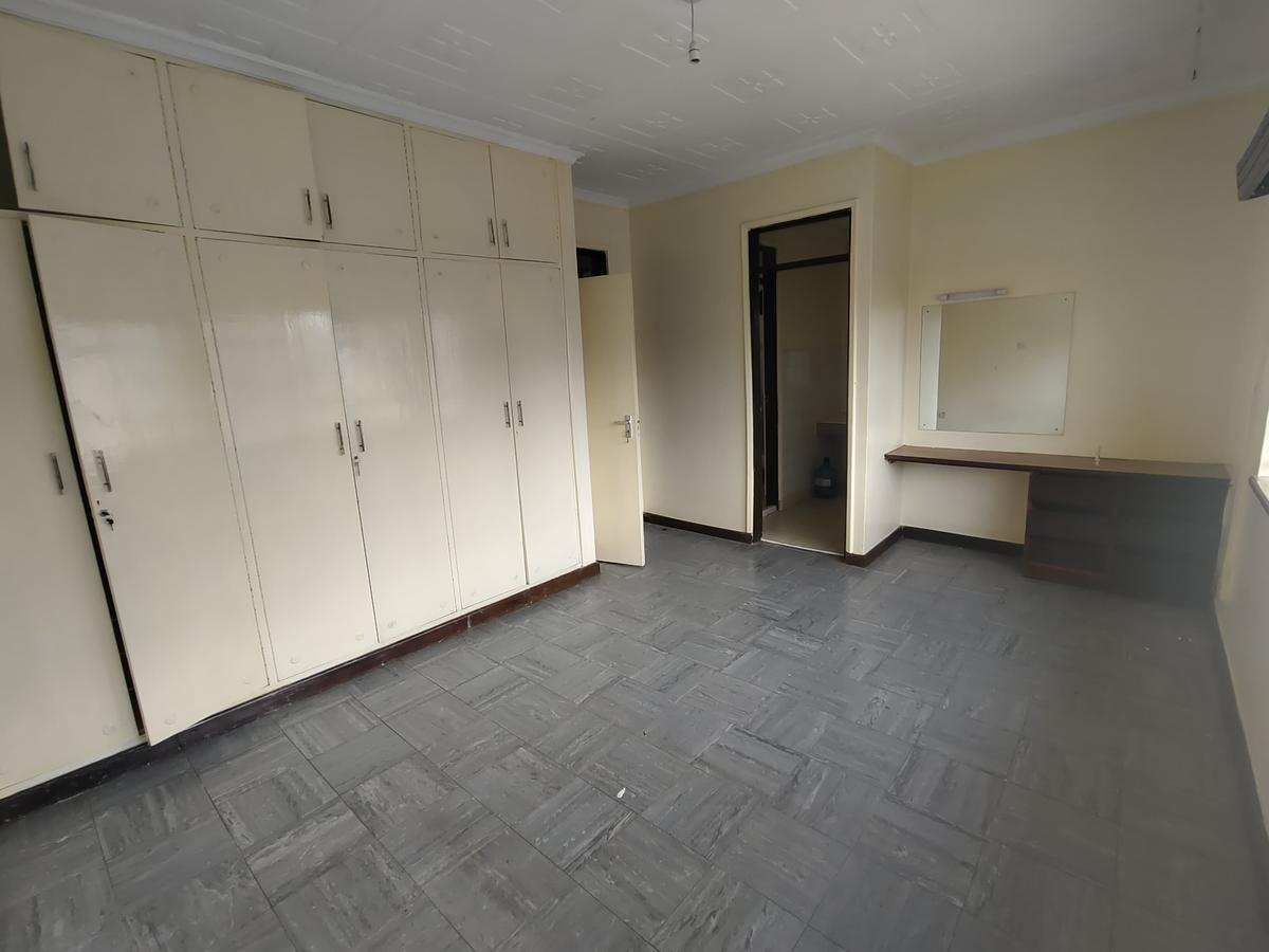 3 Bed Townhouse with En Suite in Kilimani - 14