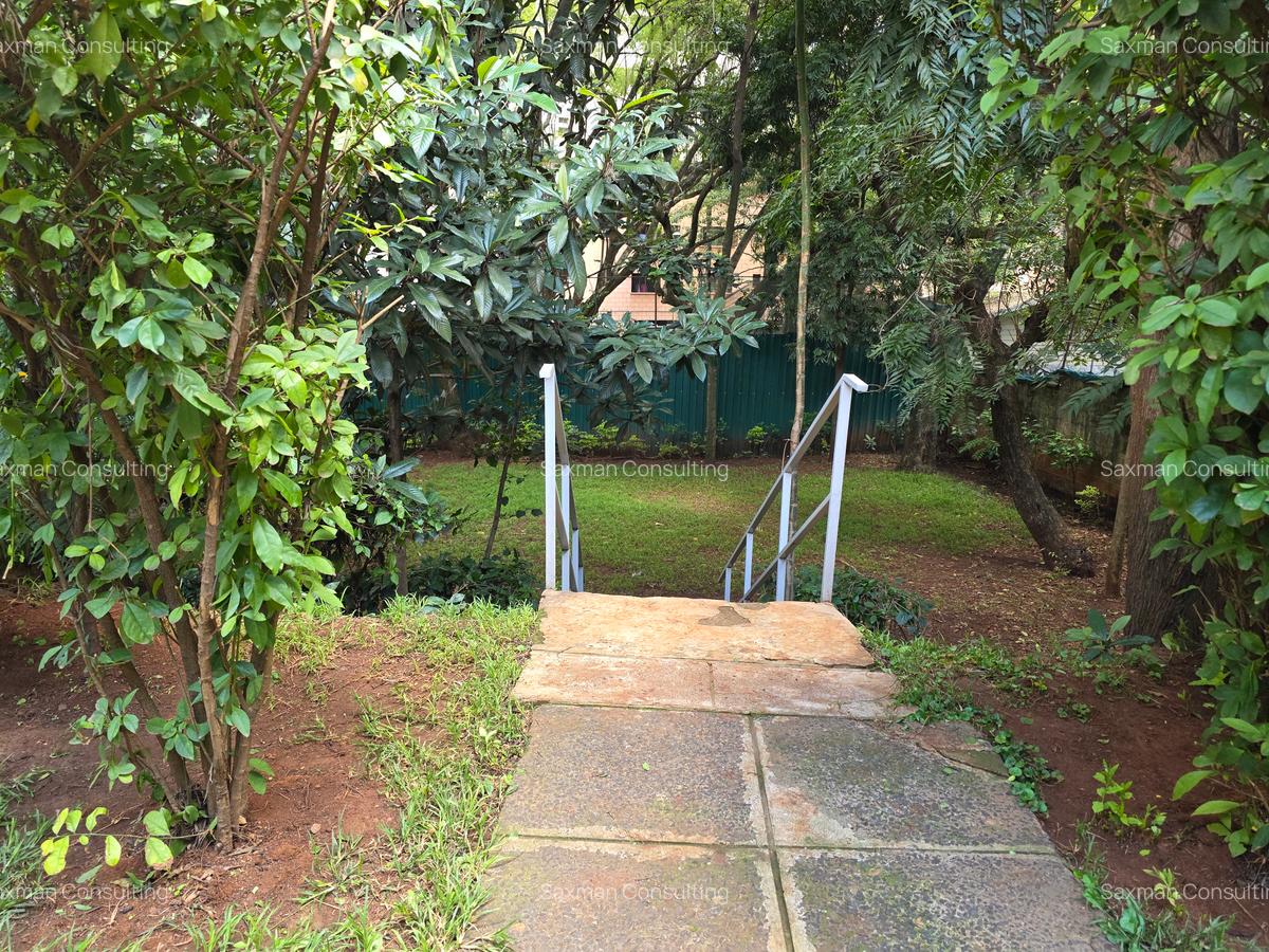 3 Bed House with En Suite in Upper Hill - 3