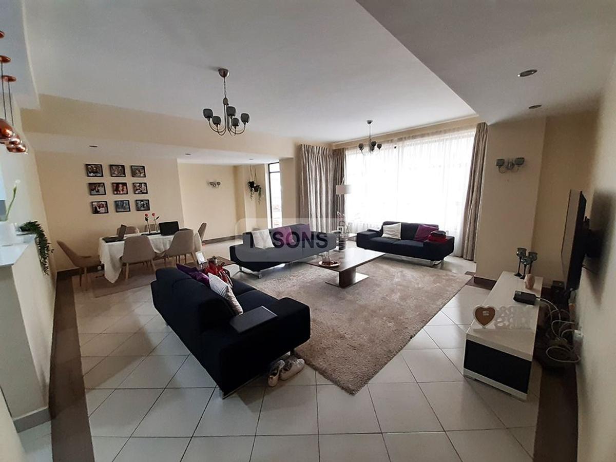 2 Bed Apartment with En Suite in Westlands Area - 3