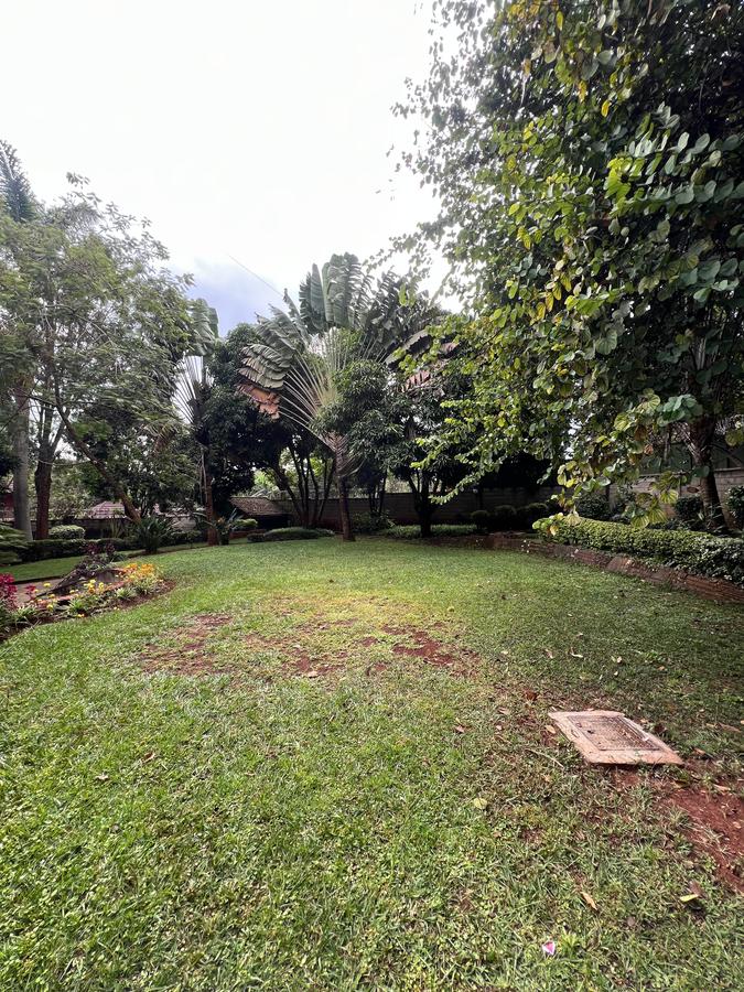 5 Bed House with En Suite at Runda - 4