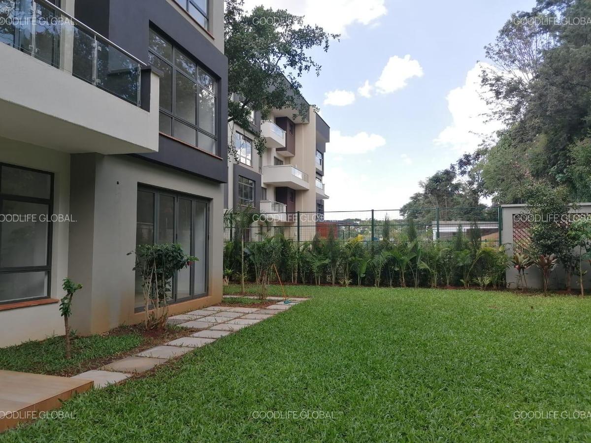 4 Bed Apartment with En Suite at Rosslyn - 20