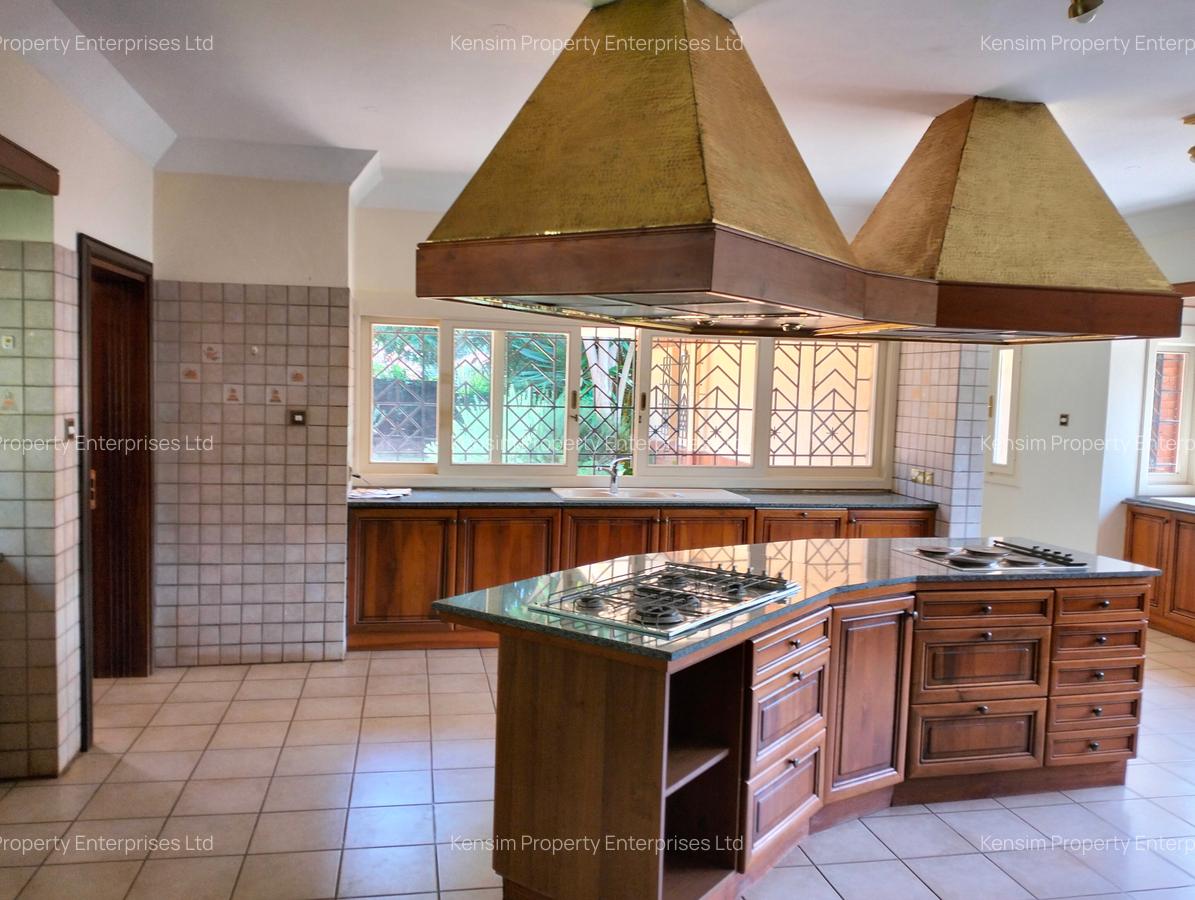 5 Bed House with En Suite in Muthaiga - 9