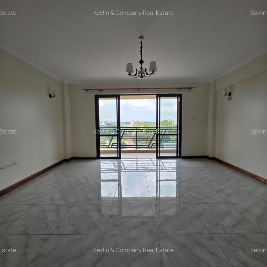 2 Bed Apartment with En Suite in Westlands Area - 3