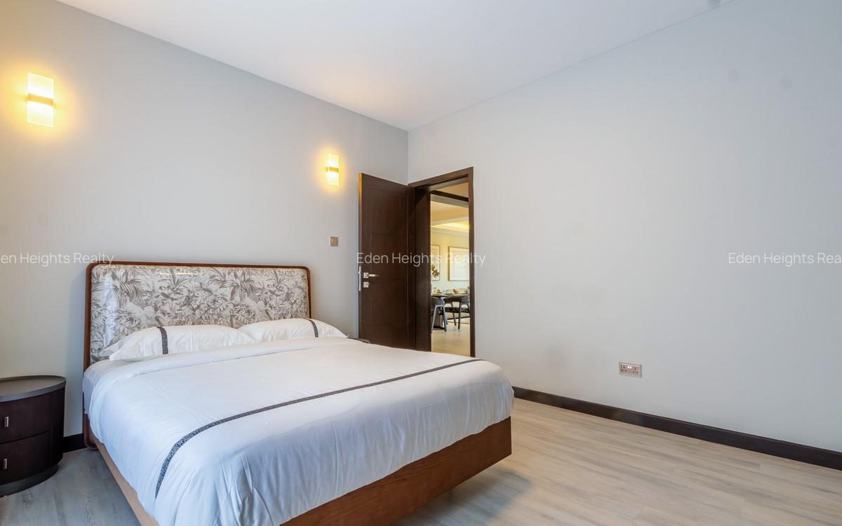 2 Bed Apartment with En Suite in Riverside - 10