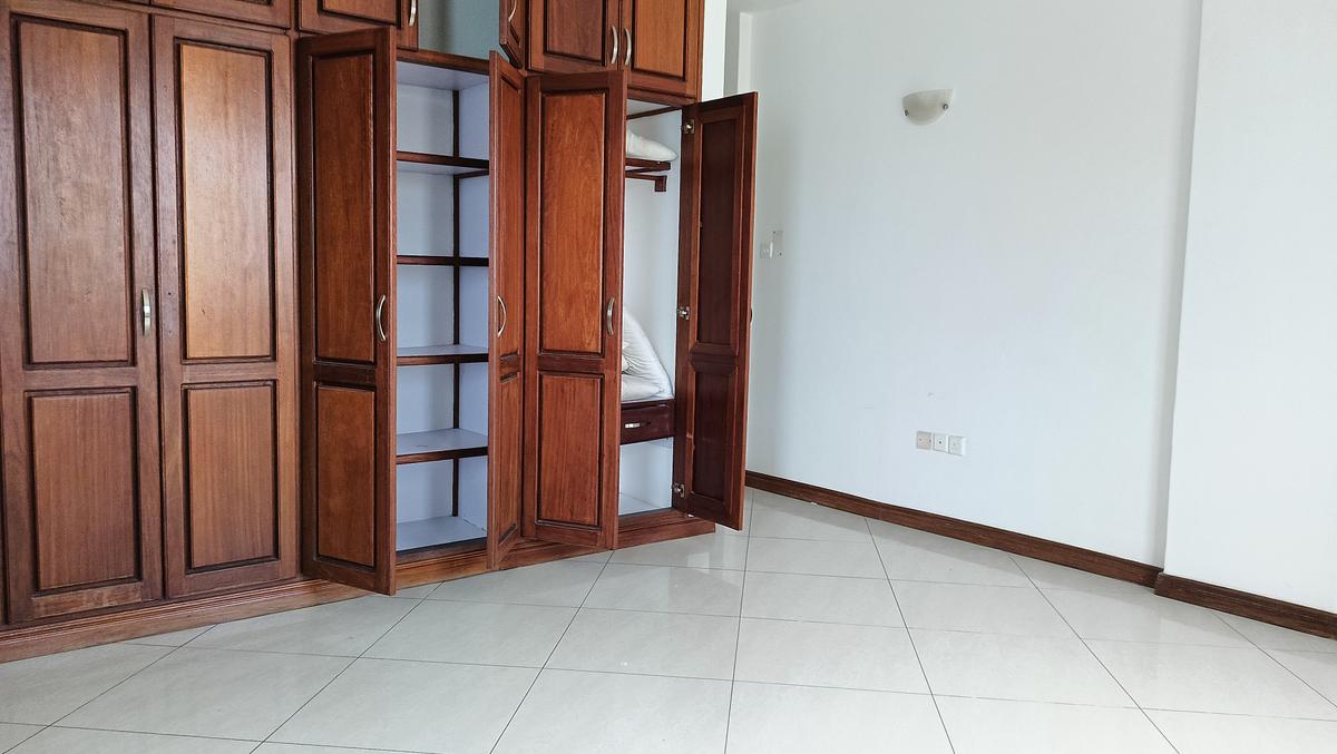 3 Bed Apartment with En Suite at Mount Kenya Road - 7