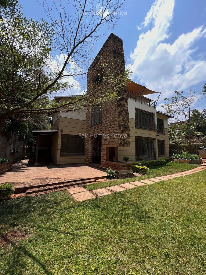 5 Bed Townhouse with En Suite at Lavington Green - 20