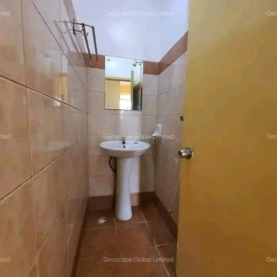 2 Bed Apartment with En Suite in Syokimau - 7