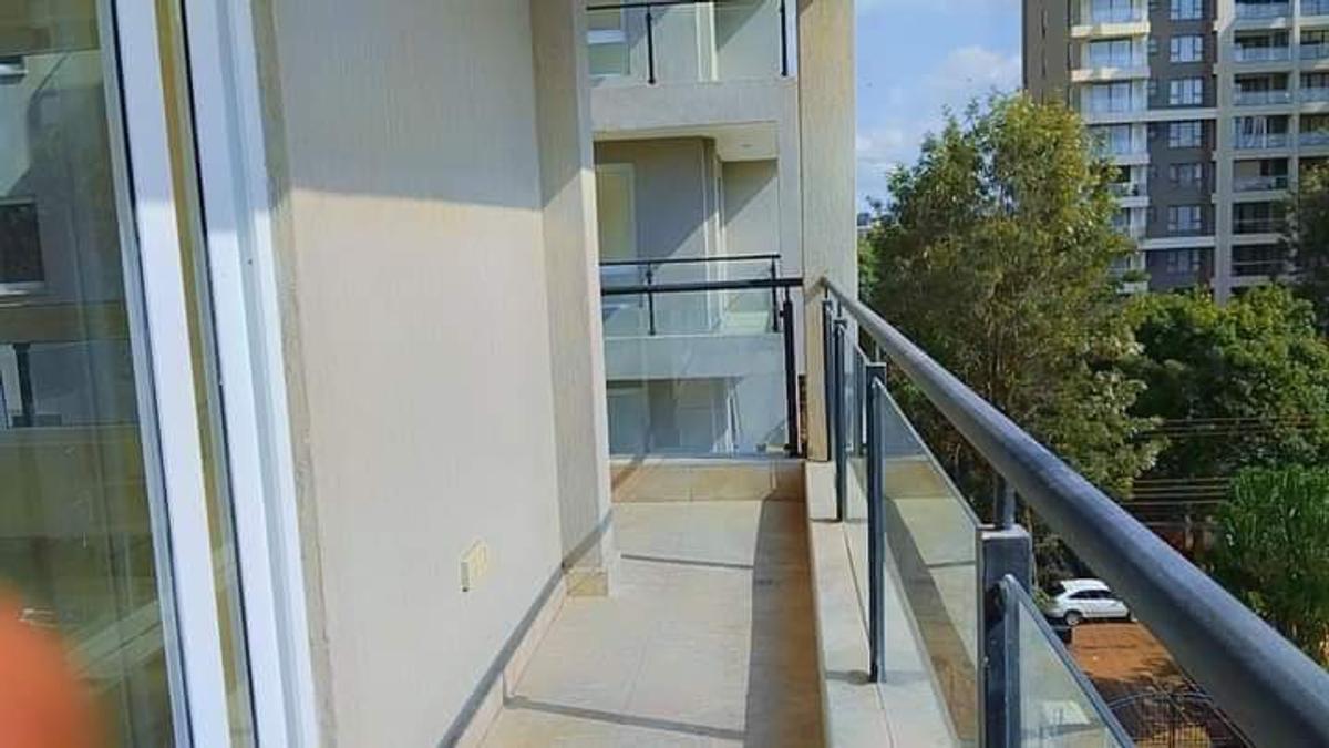 3 bed apartment with en suite in westlands area