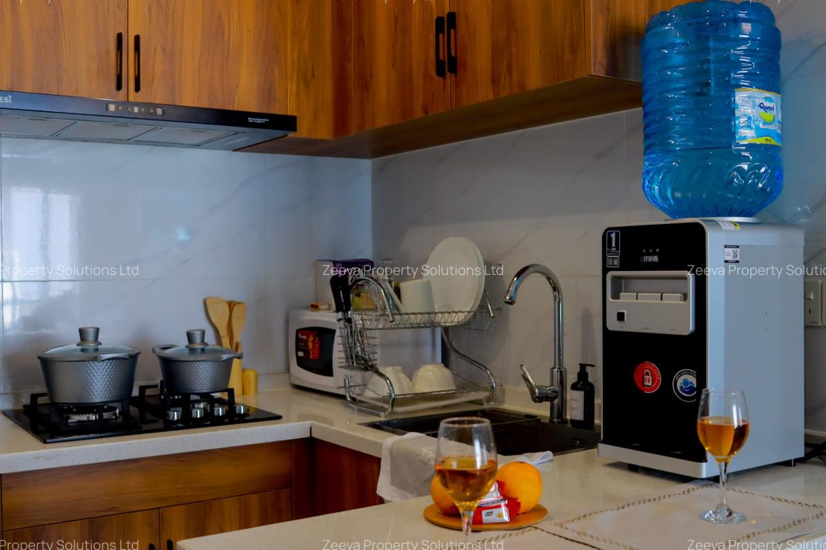 Serviced Studio Apartment with Swimming Pool in Kilimani - 3