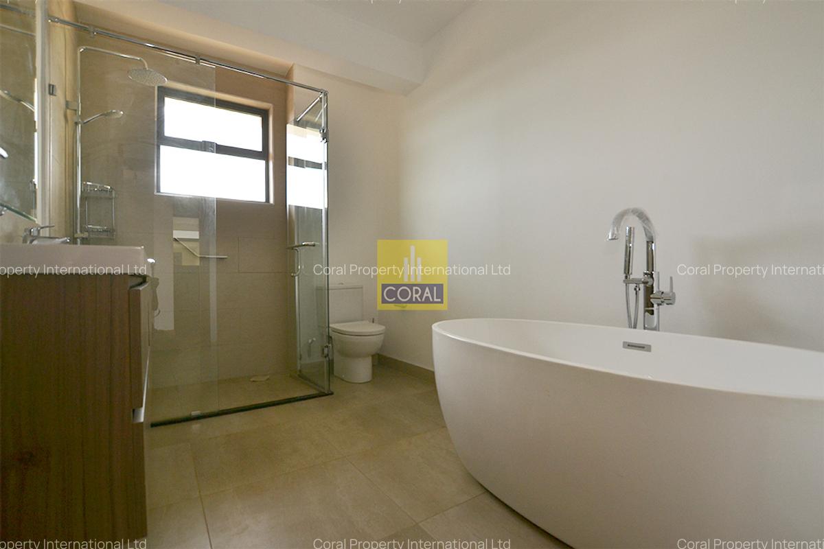 4 Bed Apartment with Backup Generator in Rosslyn - 17
