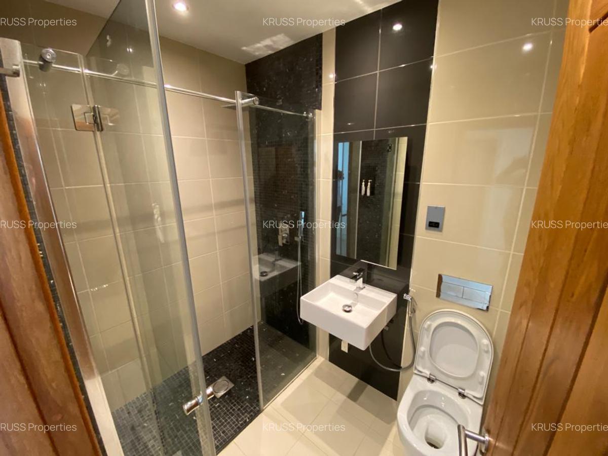 3 Bed Apartment with En Suite at As1930 - 7