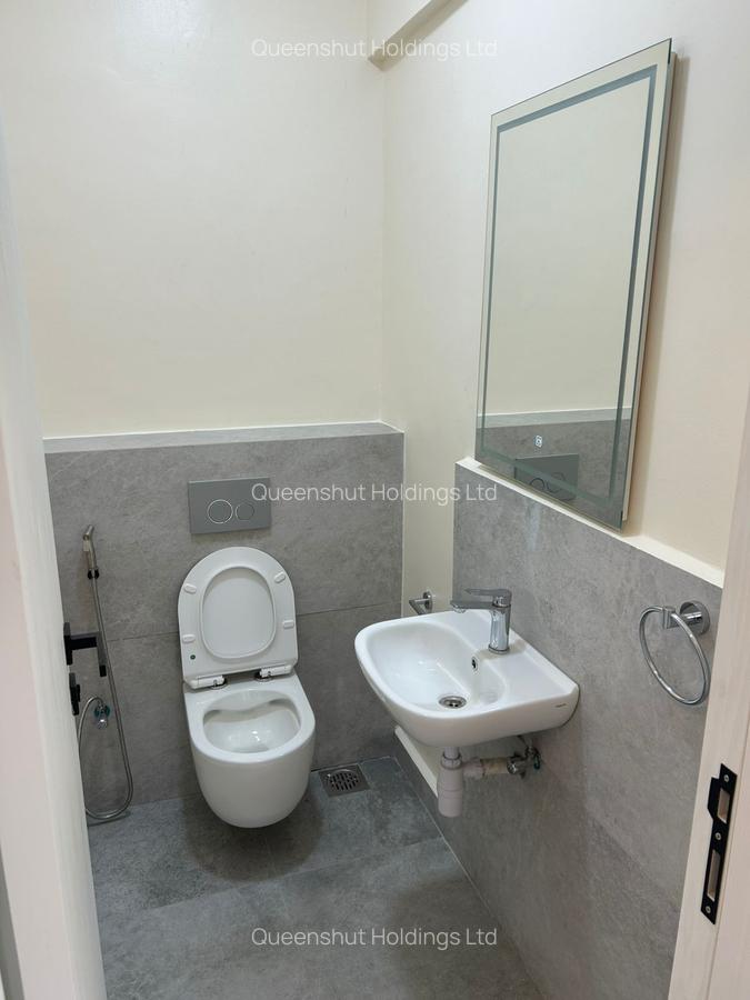 3 Bed Apartment with En Suite in Westlands Area - 14