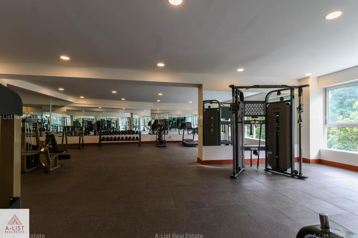 2 Bed Apartment with En Suite at City Park Drive - 17