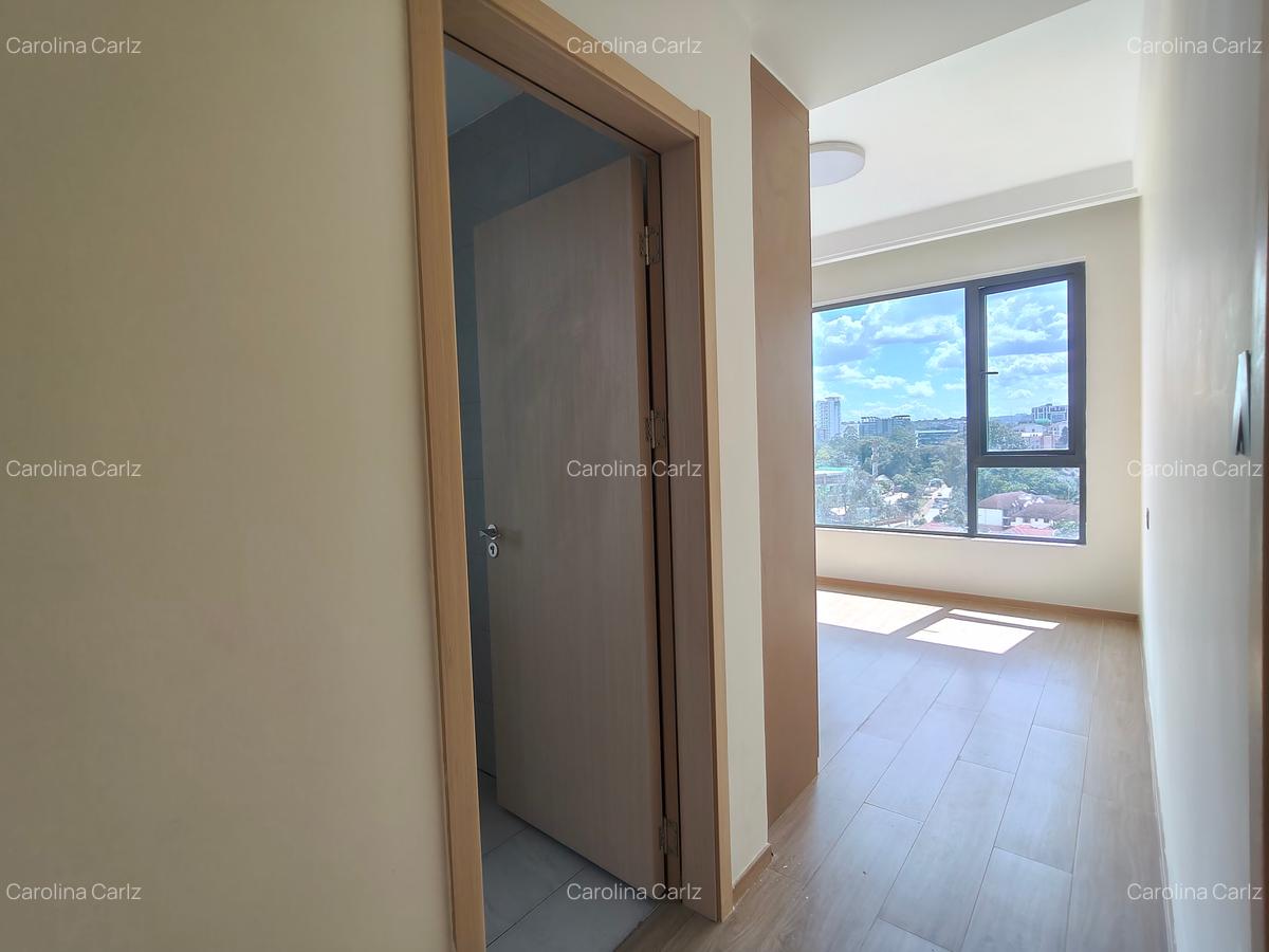 2 Bed Apartment with En Suite in Westlands Area - 10