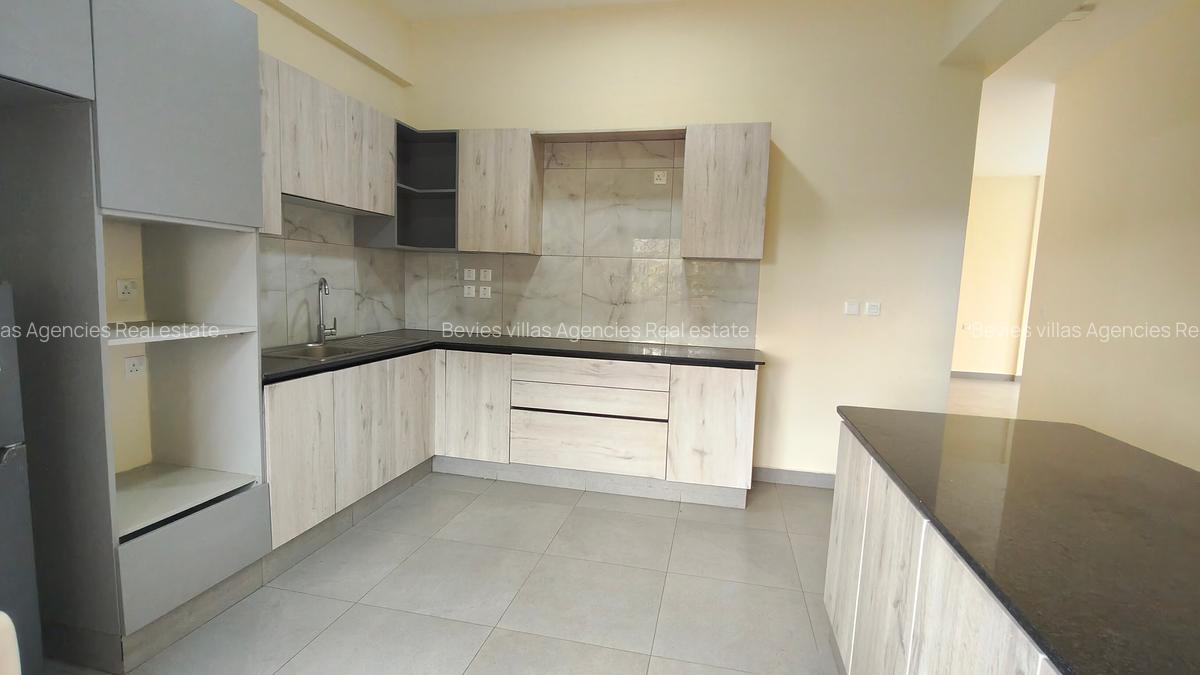 2 Bed Apartment with En Suite at Parklands - 1