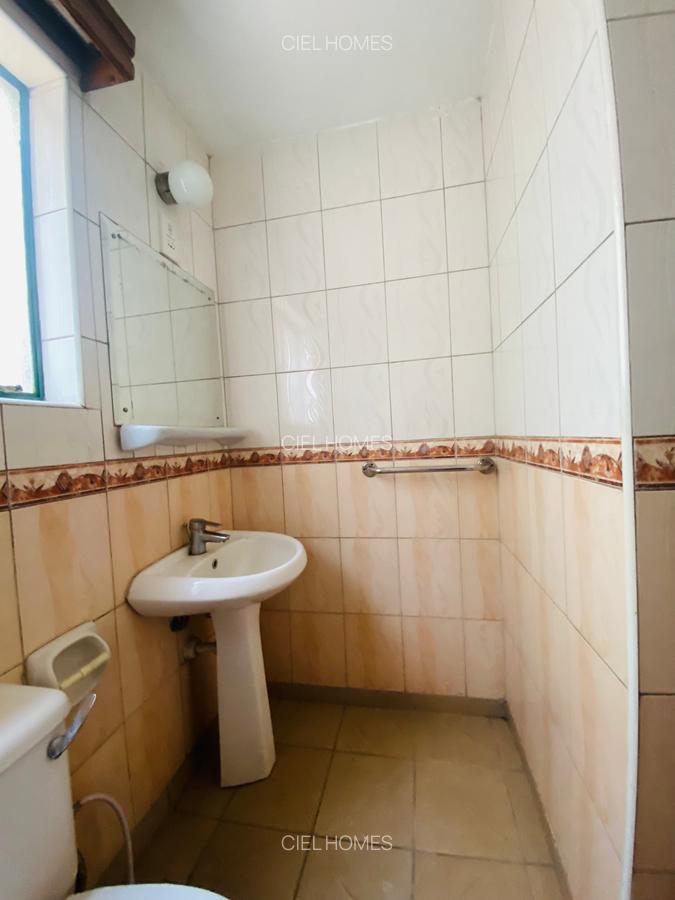 1 Bed Apartment with Swimming Pool at Wood Avenue - 7