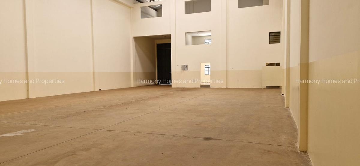 6,458 ft² Warehouse with Parking at Ruiru - 9