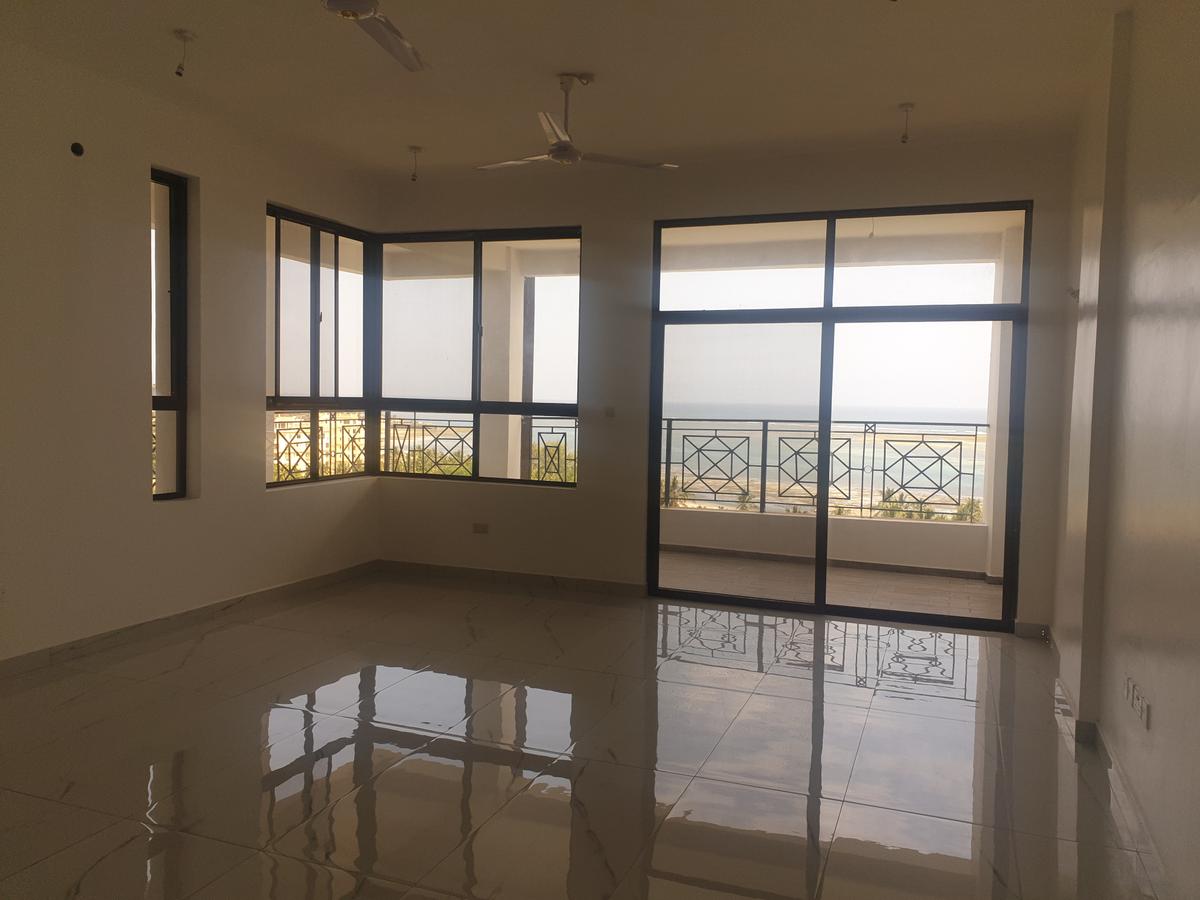 4 Bed Apartment with En Suite at Nyali - 11