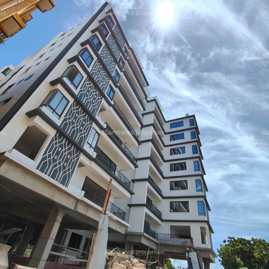 Serviced 3 Bed Apartment with En Suite at Serena Road - 2