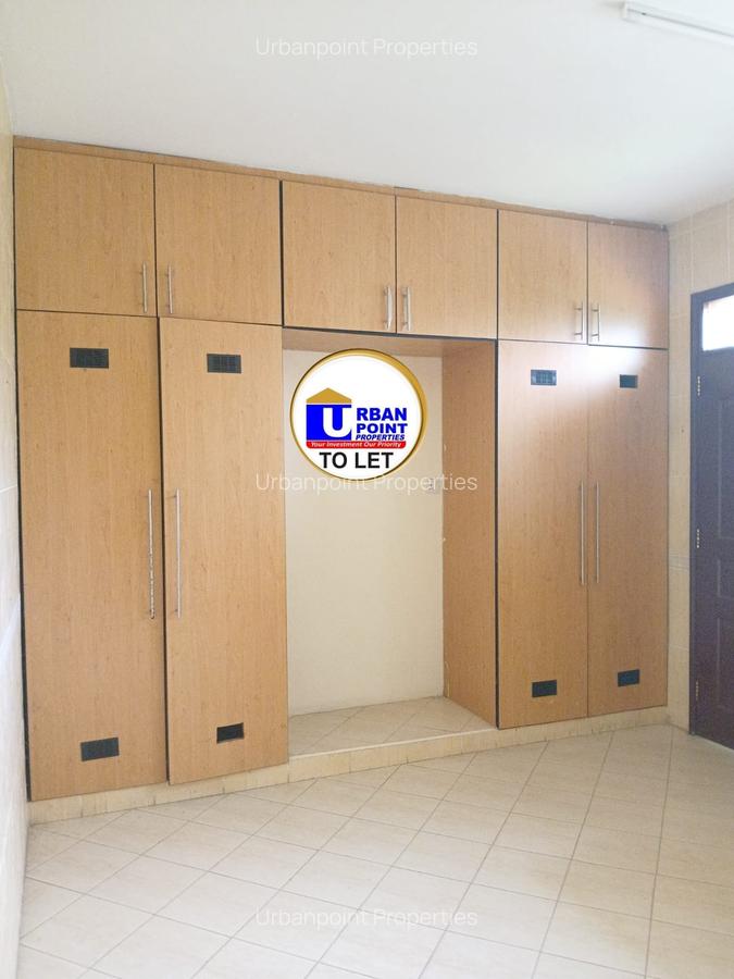 3 Bed Apartment with En Suite in Nyali Area - 4