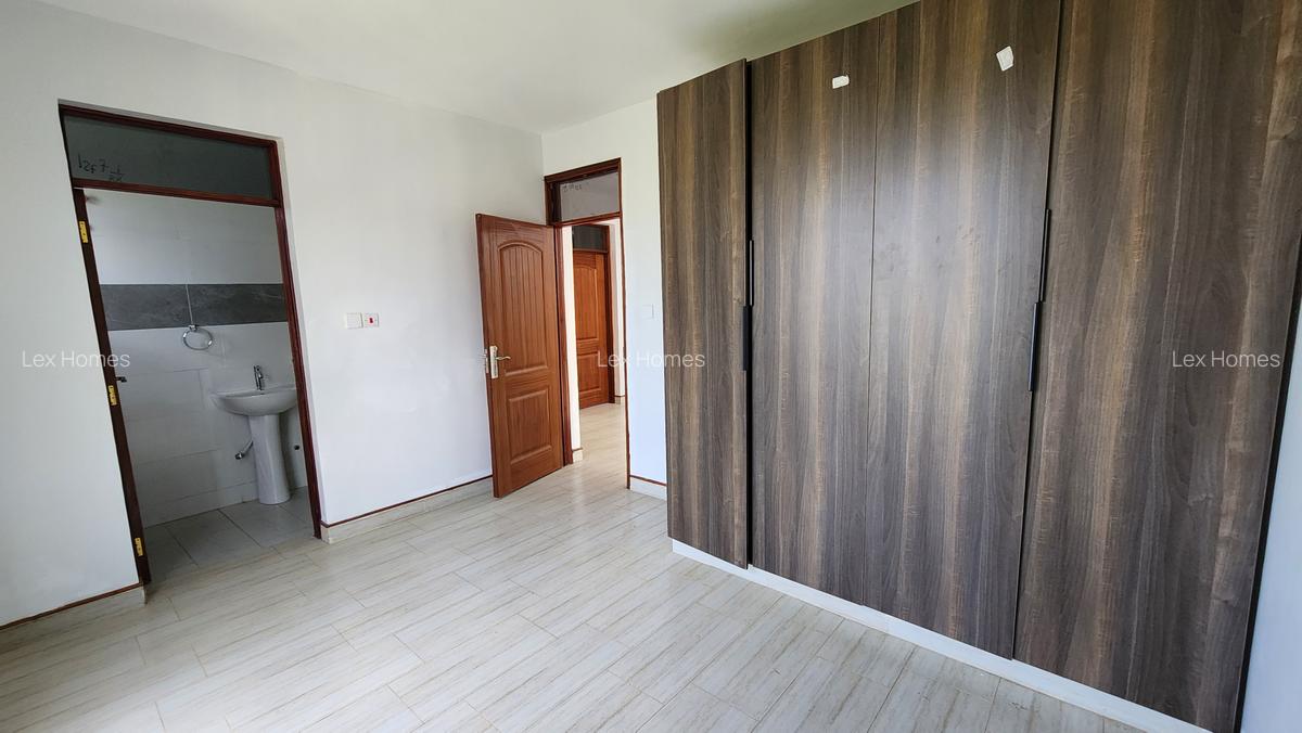 5 Bed House with En Suite at Nkoroi - 11