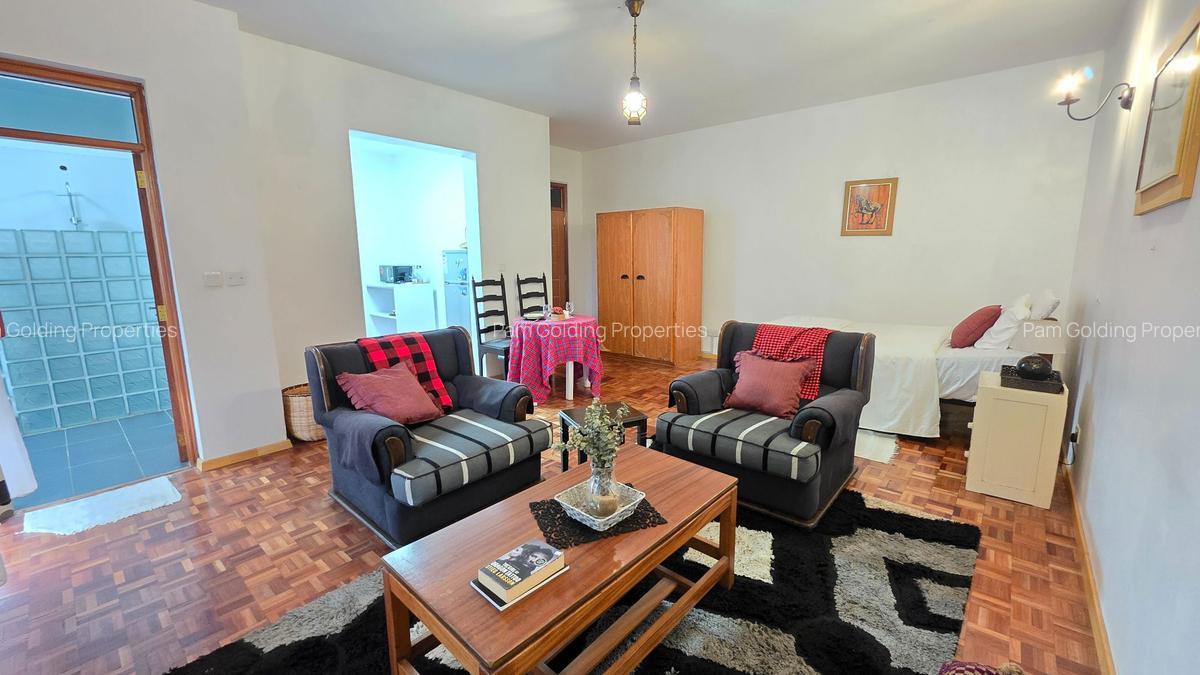 1 Bed House with En Suite in Karen - 4