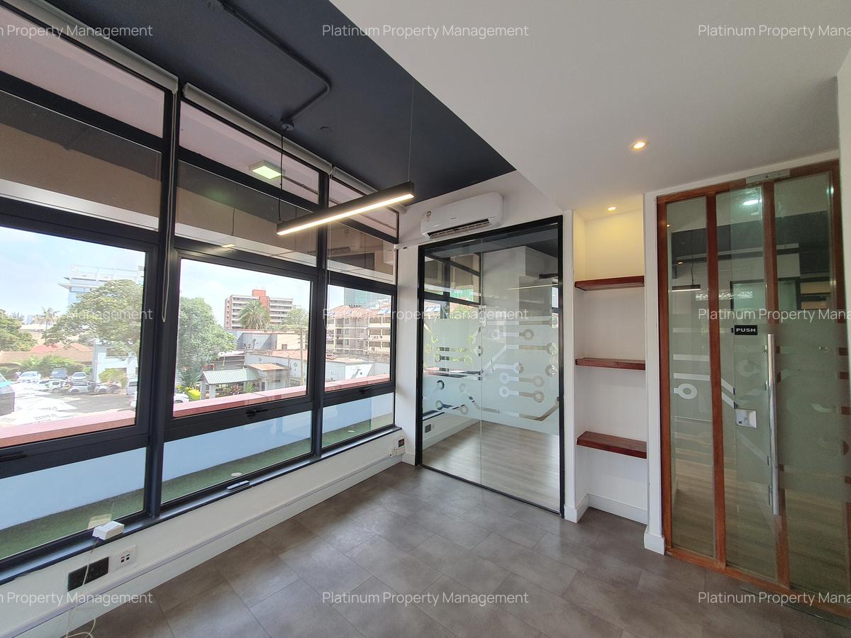 2,030 ft² Commercial Property with Service Charge Included at Parklands Rd - 14