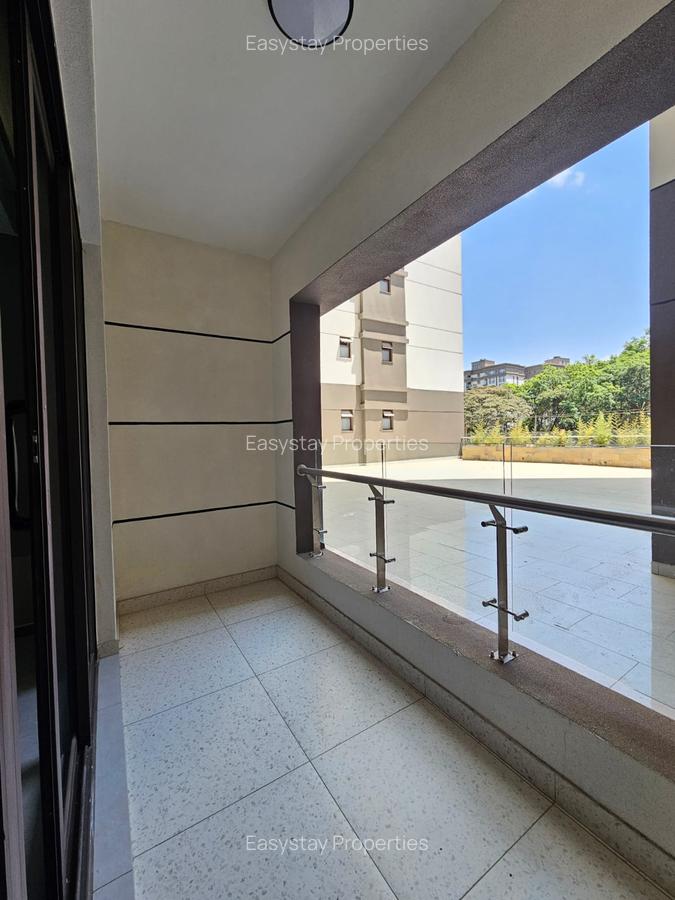 2 Bed Apartment with En Suite in Riverside - 3
