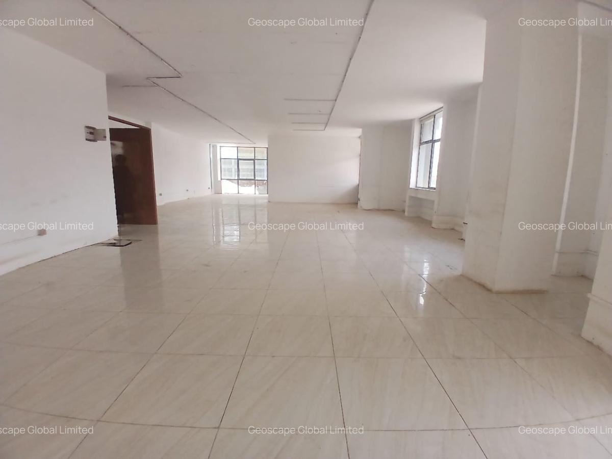 1,700 ft² Office with Parking in Kilimani - 9