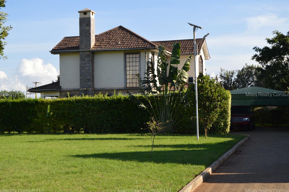 3 Bed Villa with En Suite at Edenville Estate One - 2