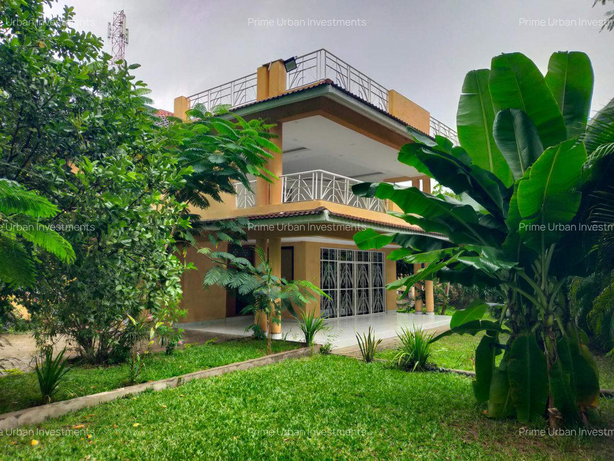 4 Bed Villa with En Suite in Vipingo - 11