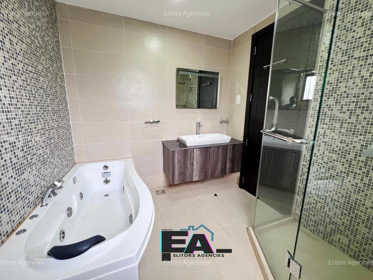 4 Bed Apartment with En Suite at Gitanga Road - 14