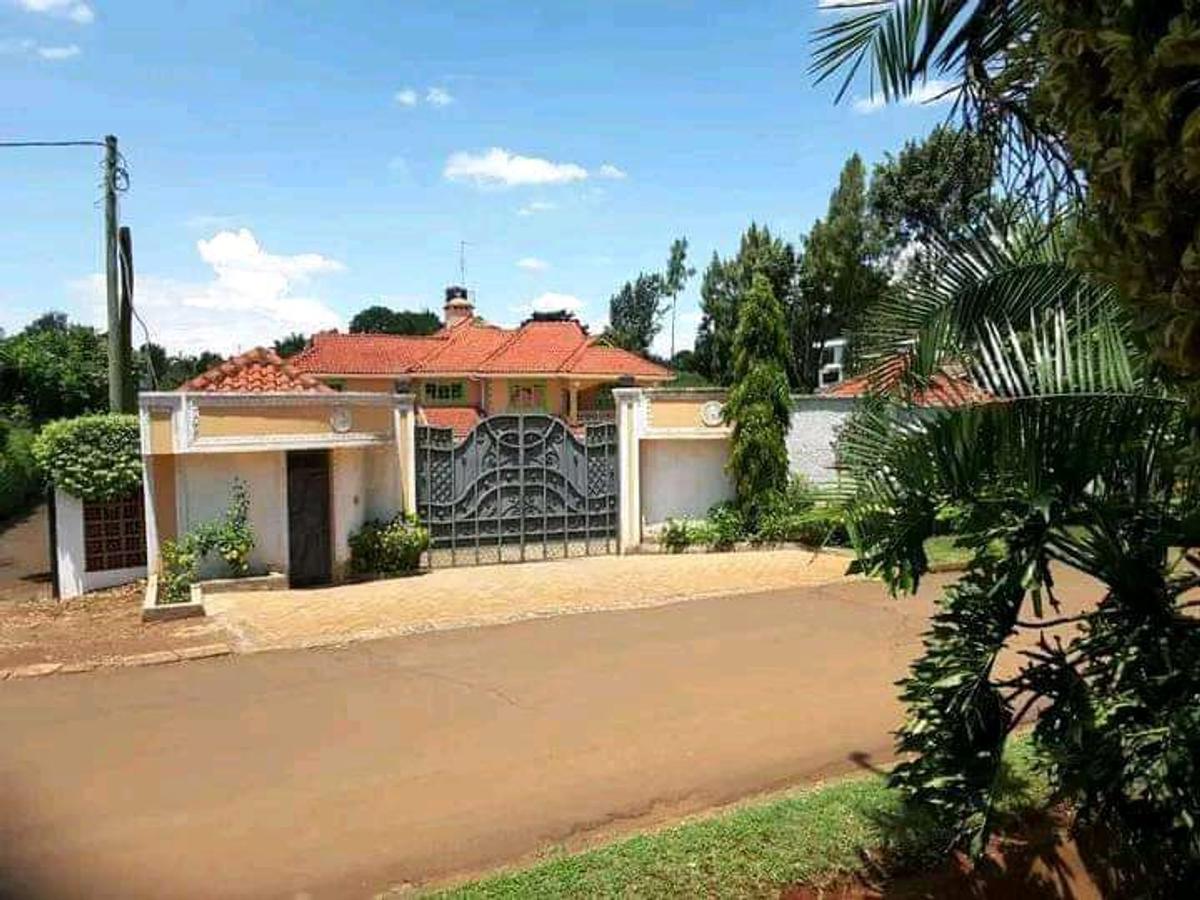 7 Bed House with En Suite at Runda - 9