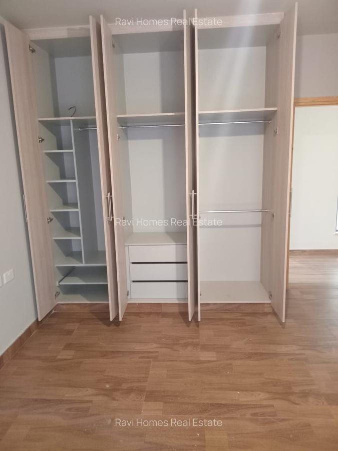 3 Bed Apartment with En Suite at Nairobi Kileleshwa Estate Along Mandera Road. - 20