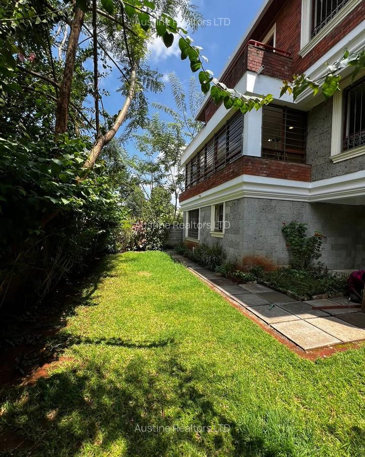 5 Bed Townhouse with En Suite at Shanzu Road - 12