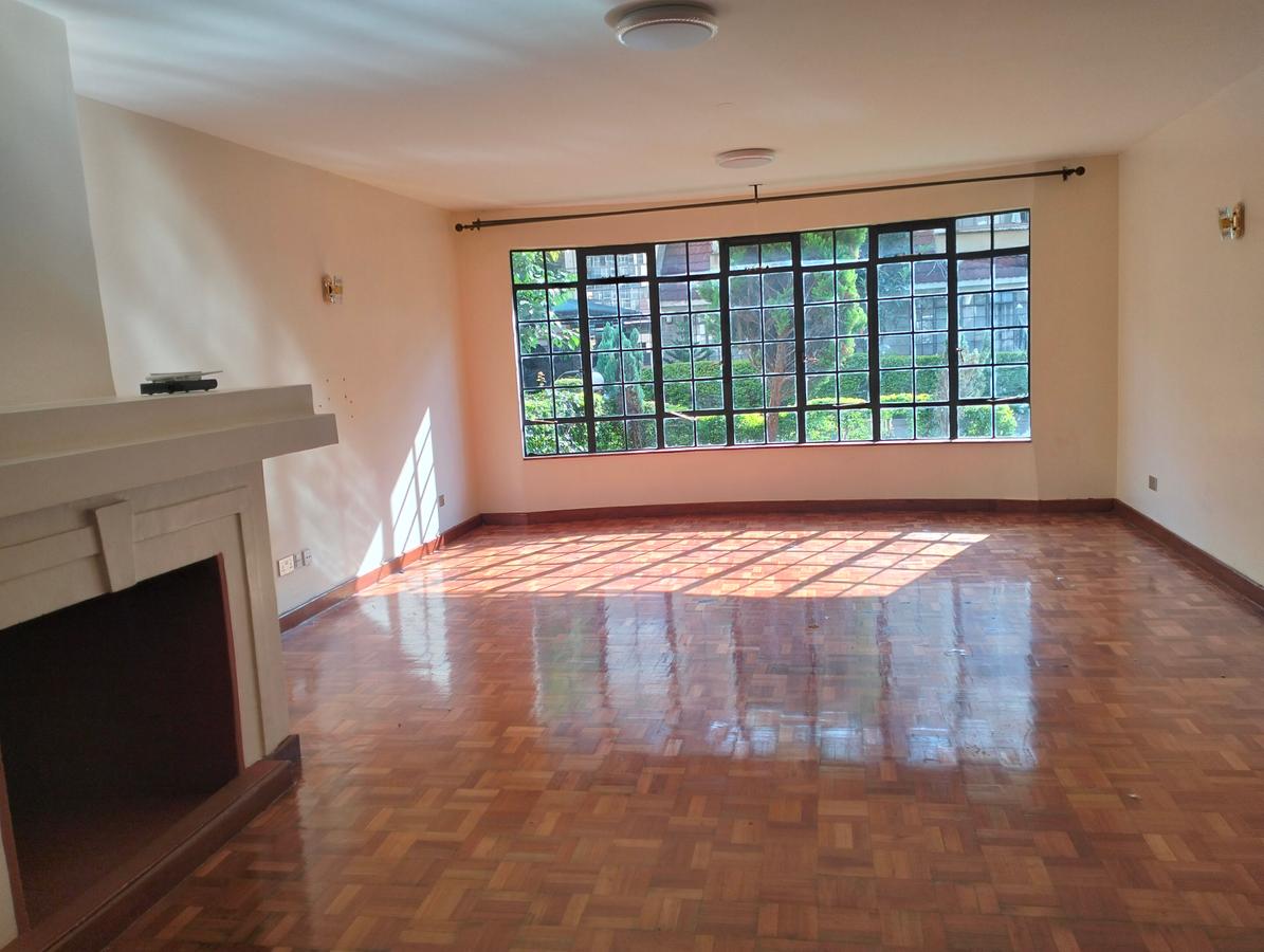 5 Bed Townhouse with En Suite in Kileleshwa - 12