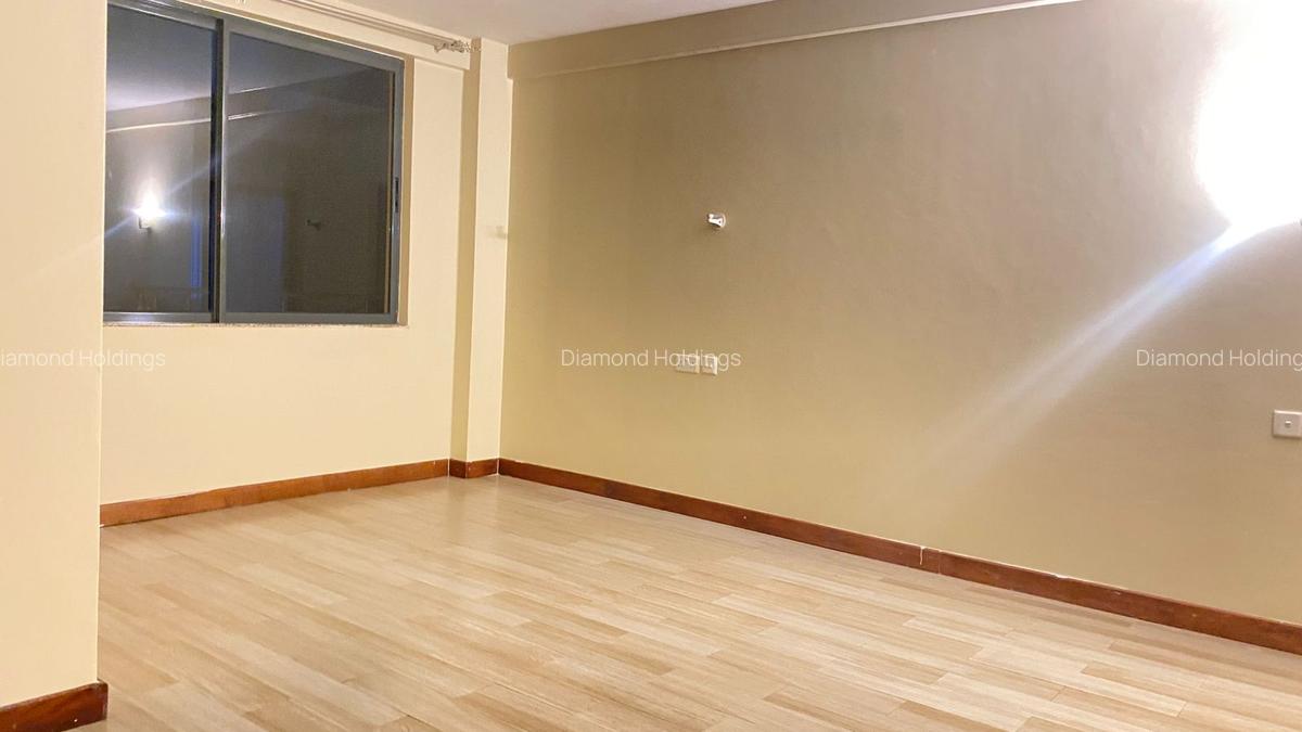 3 Bed Apartment with En Suite at Parklands - 3
